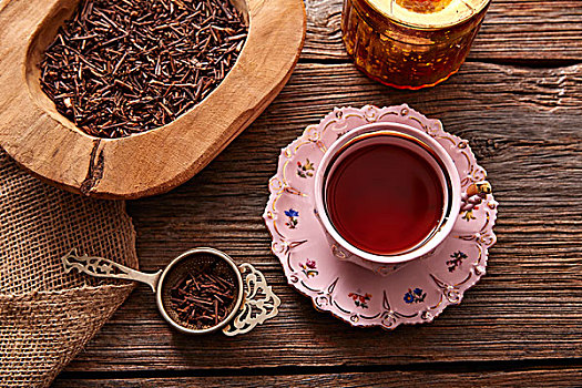 茶,粉色,旧式,杯子,木桌子,木板