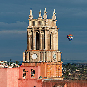 钟楼,钟,教区教堂,热气球,飞行,远景,圣米格尔,瓜纳华托,墨西哥