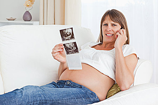 特写,孕妇,交谈,超声波扫描