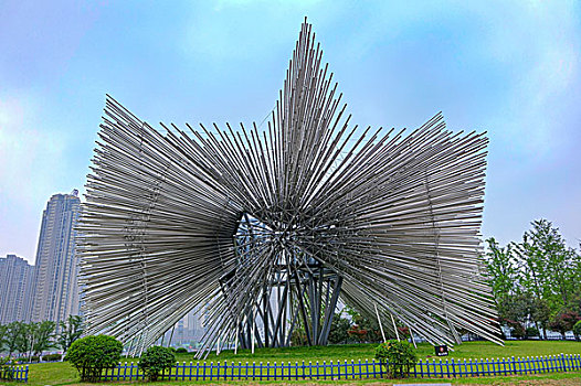 湖南省长沙梅溪湖节庆岛－长沙之星雕塑