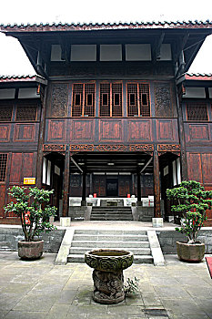 和平将军,张治中抗战时期在重庆的旧居三圣宫后院内庭