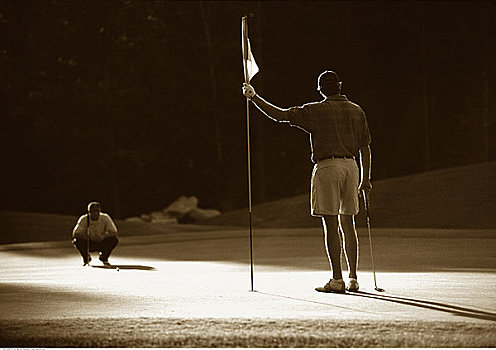 男人,打高尔夫,排列,轻打,贝尔格莱德湖区,缅因,美国