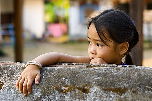 小女孩,琅勃拉邦,老挝