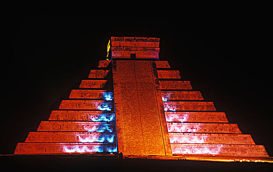 库库尔坎金字塔,光亮,红色,夜晚,玛雅,遗址,奇琴伊察,尤卡坦半岛,墨西哥,北美