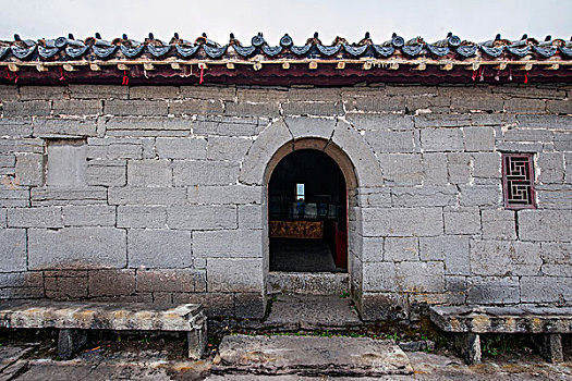 贵州安顺天台山五龙寺院