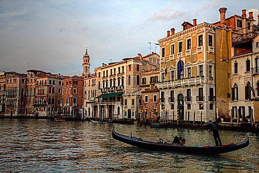 夜光,小船,大运河,靠近,雷雅托桥,威尼斯,意大利