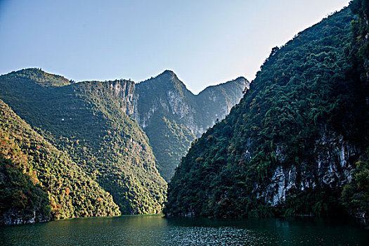 湖北巴东神农溪风光