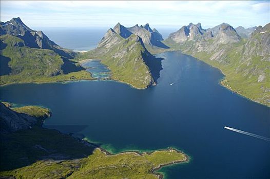 山峦,峡湾,船,罗弗敦群岛,挪威