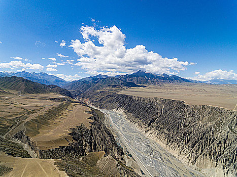 航拍峡谷,独山子大峡谷,地貌奇观