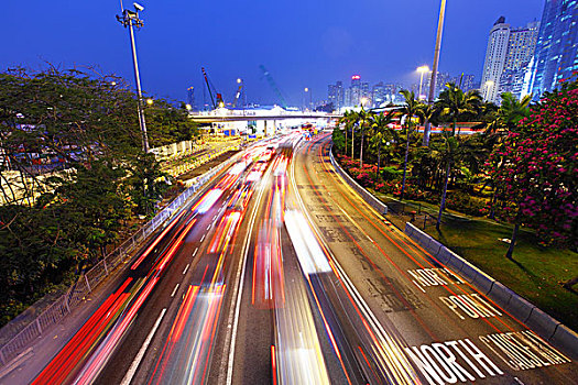 塞车,夜晚