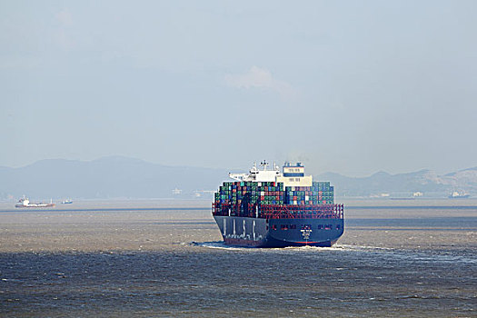 上海洋山深水港,码头,集装箱港口,货船,海轮