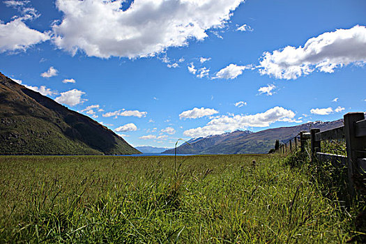 湖畔美景