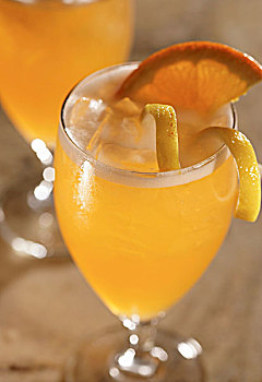 宝恒橙子鸡尾酒图片