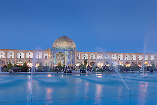 圆顶,清真寺,喷泉,水池,伊斯法罕,伊朗,亚洲