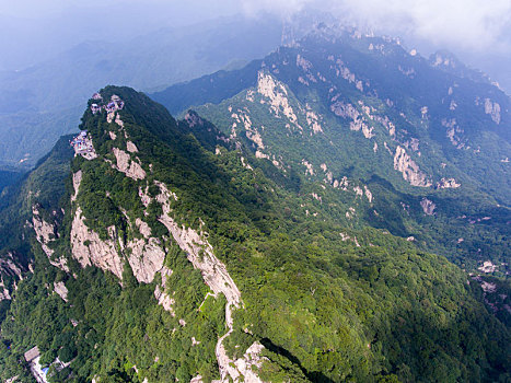 航拍河南洛阳栾川老君山