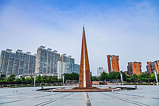 江苏省宜兴市氿滨公园尖刀雕塑建筑景观