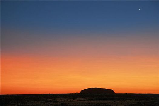 澳大利亚,北领地州,日出,乌卢鲁巨石,石头,剪影,华美,血,红色,橙色天空,奥加斯石群,英里,特征