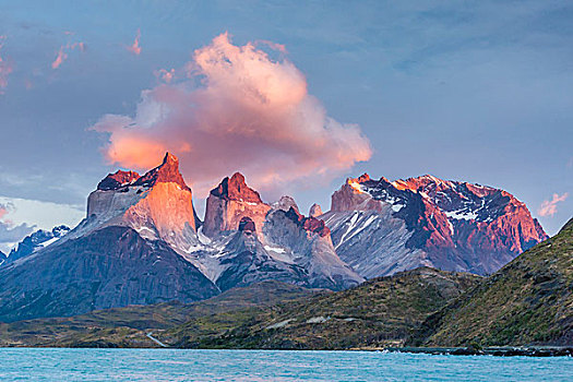 南美,智利,巴塔哥尼亚,托雷德裴恩国家公园,山,拉哥裴赫湖,日出,戈登,画廊
