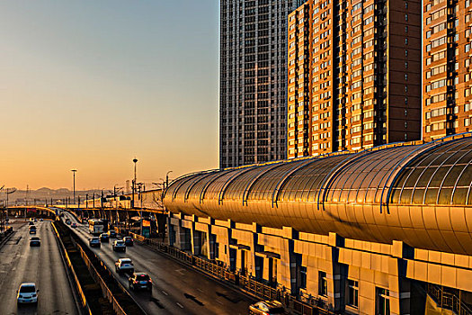 地铁,地铁站,日出,日落,低碳出行,低碳生活