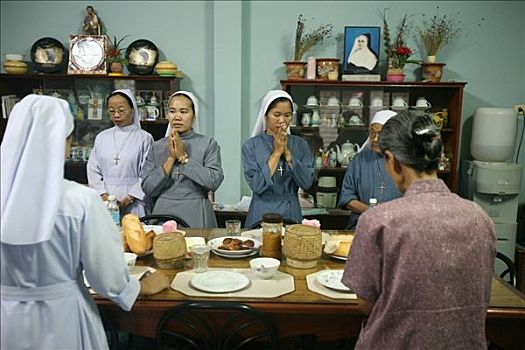 老挝,万象,天主教,女僧侣