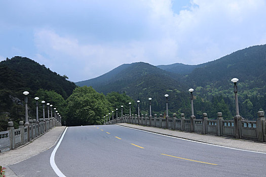 庐山卢林桥