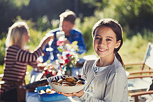 头像,微笑,女孩,食物,晴朗,花园派对,庭院桌