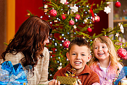 圣诞节,幸福之家,儿子,礼物,圣诞前夜