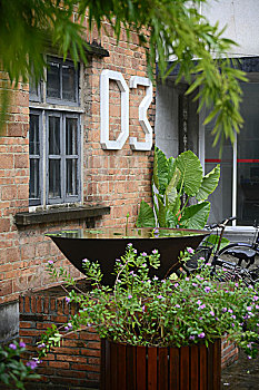 红砖厂创意产业园,d3号老厂房,广东广州天河区