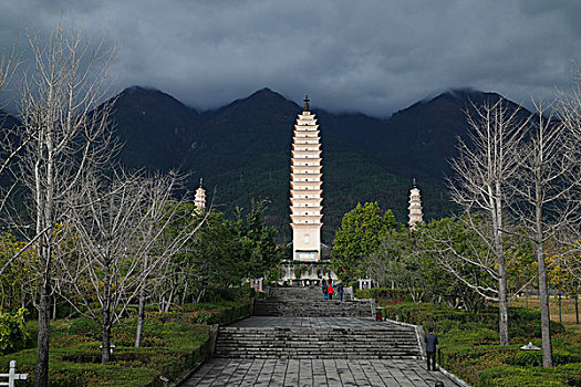 云南大理三塔崇圣寺