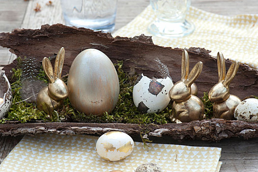 怪异,复活节餐桌,装饰,金色,复活节兔子