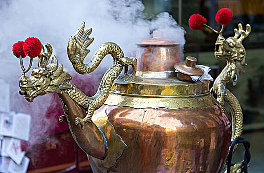 中国传统物件盖碗茶茶壶