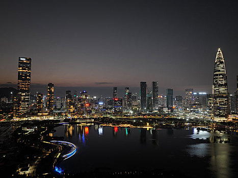 深圳湾人才公园夜景