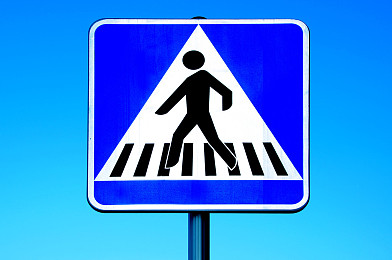 行人过街标志