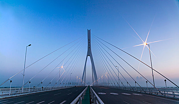 黑龙江省哈尔滨市松浦大桥景观