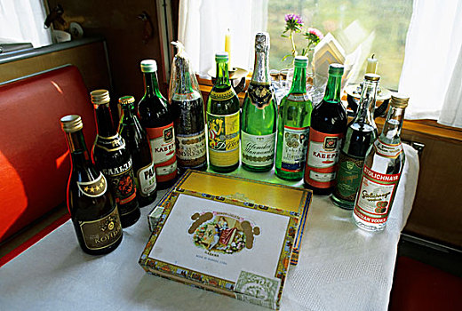 俄罗斯,特别,列车,葡萄酒,酒,雪茄