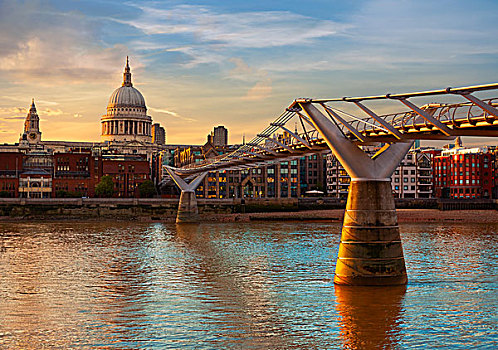 伦敦,大教堂,日落,千禧桥,泰晤士河,英国