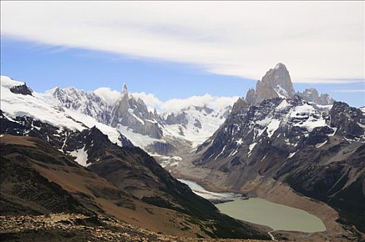 山,菲茨罗伊,3375米,风景,洛斯格拉希亚雷斯国家公园,巴塔哥尼亚,阿根廷,南美