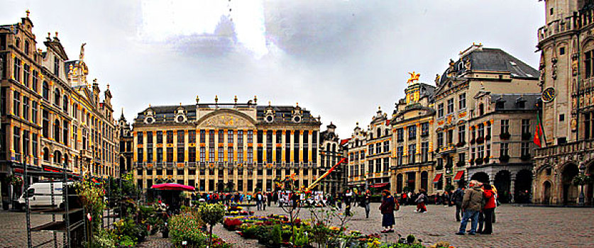 比利时布鲁塞尔广场建筑1,哥特式文艺复兴式路易十四式