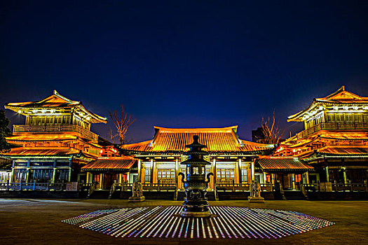 杭州香积寺夜景