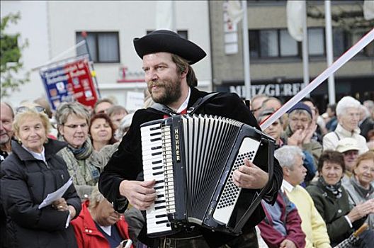 手风琴,传统舞蹈,乌尔姆,节日,2008年,巴登符腾堡,德国,欧洲