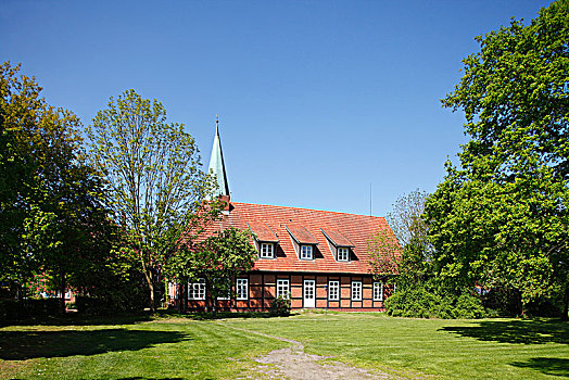 乡村,教堂,半木结构房屋,下萨克森,德国,欧洲