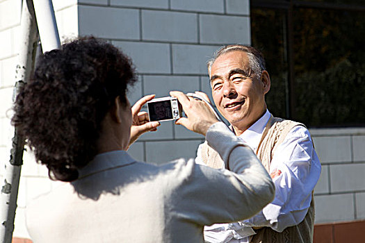 老人,亚洲人,伴侣,拍照,后院,中国,亚洲