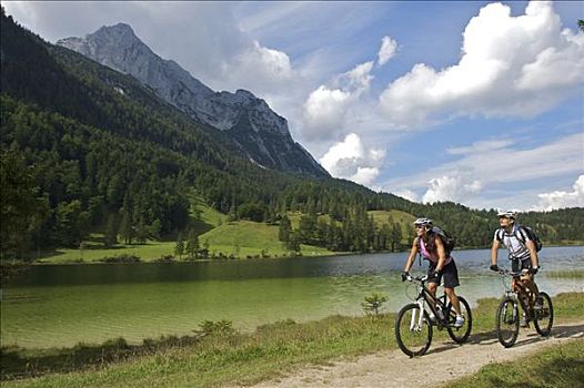 山地车,骑手,旁侧,湖,靠近,上巴伐利亚,巴伐利亚,德国,欧洲