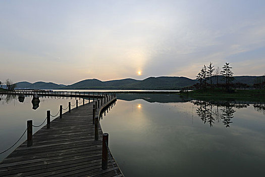 如山湖