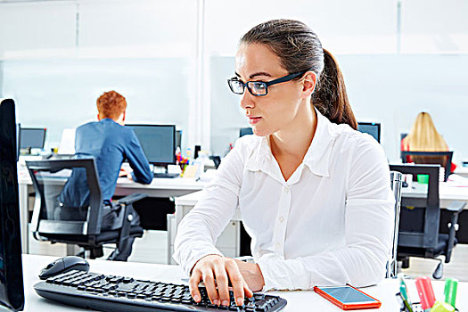 黑发,玻璃,职业女性,工作,办公室,电脑