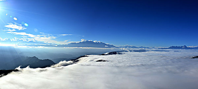 四川雅安牛背山