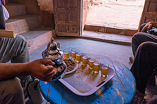摩洛哥,瓦尔扎扎特,摩洛哥人,薄荷茶