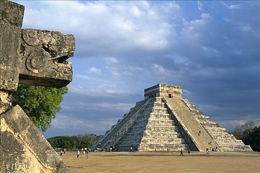 库库尔坎金字塔,奇琴伊察,尤卡坦半岛,墨西哥