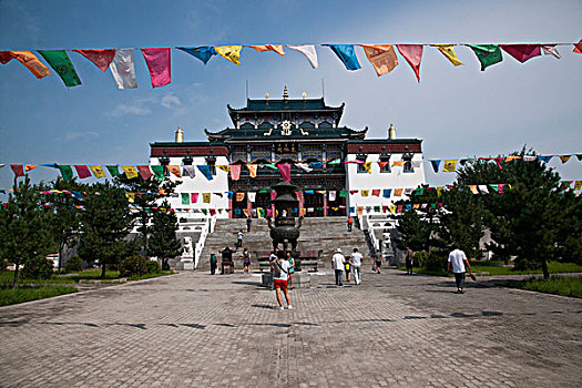 查干湖畔著名藏传佛教古刹之一----妙因寺
