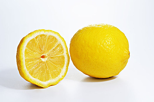 一个半黄柠檬